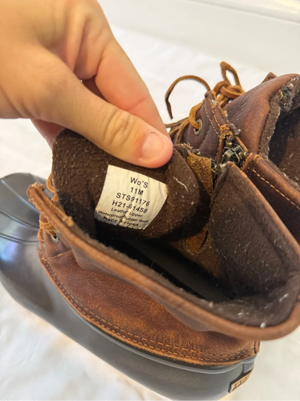 Sperry Women’s Size 11 Brown Leather Black Duck Boots Waterproof